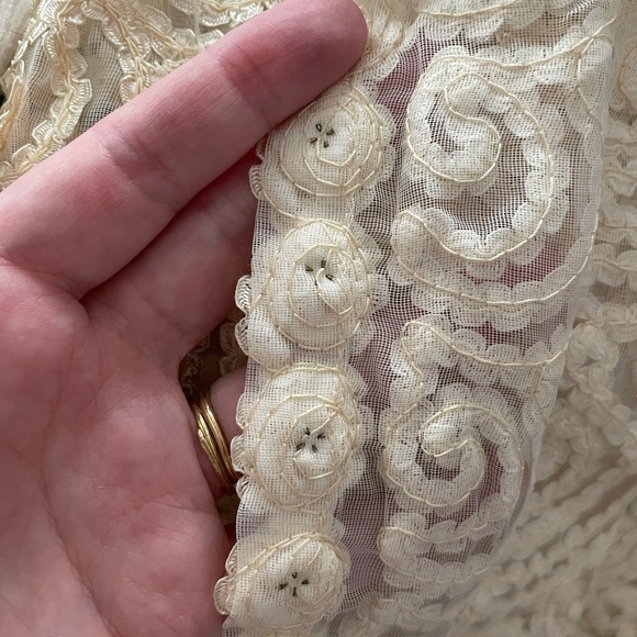 Vintage Cream Long Vest with Embellishments - Picture 4 of 5